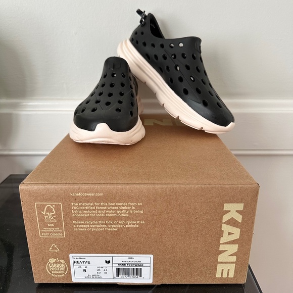 Kane Footwear - Black Cream - Mens 5 / Womens 7 - Picture 9 of 12